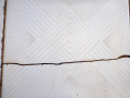 Floor-Tile-Crack